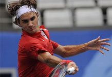 Federer vence a Tursunov en Pekín