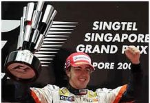 Fernando Alonso le dice presente al 2008 en Singapur