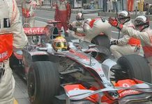 Lewis Hamilton se adelantó en el GP de China