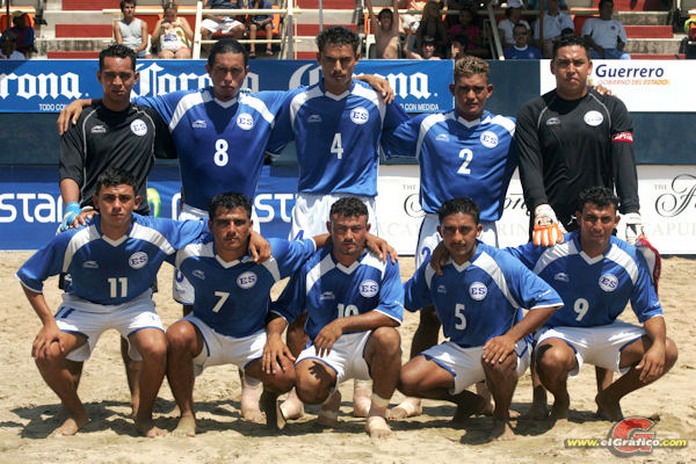 elsalvador_futbolplaya