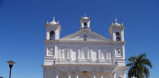 Catedral de Suchitoto