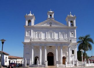 Catedral de Suchitoto