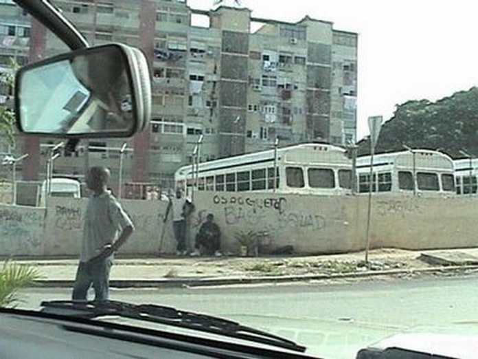 Barrio popular en Luanda, Angola
